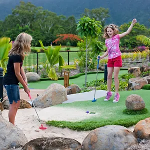 Paradise Palms Cairns